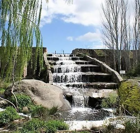 乡村民宿 卡萨乡间玛丽亚旅馆 Malpartida de Cáceres