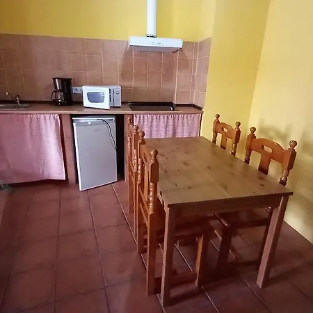 卡萨乡间玛丽亚旅馆 Malpartida de Cáceres